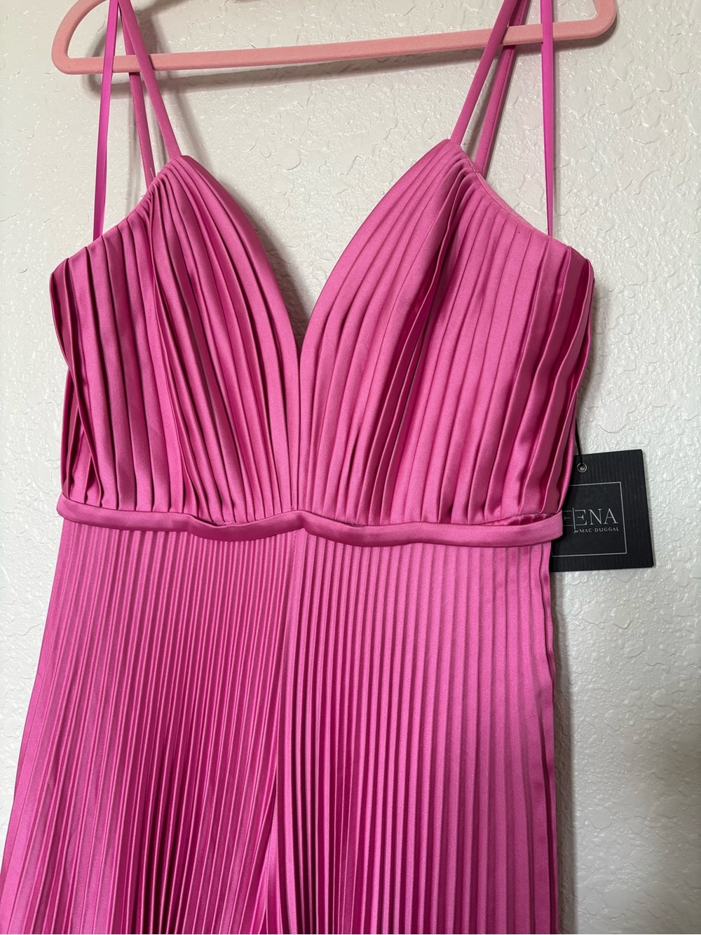Mac Duggal Pleated Plunge Neck Wide Leg Jumpsuit - Picture 7 of 16